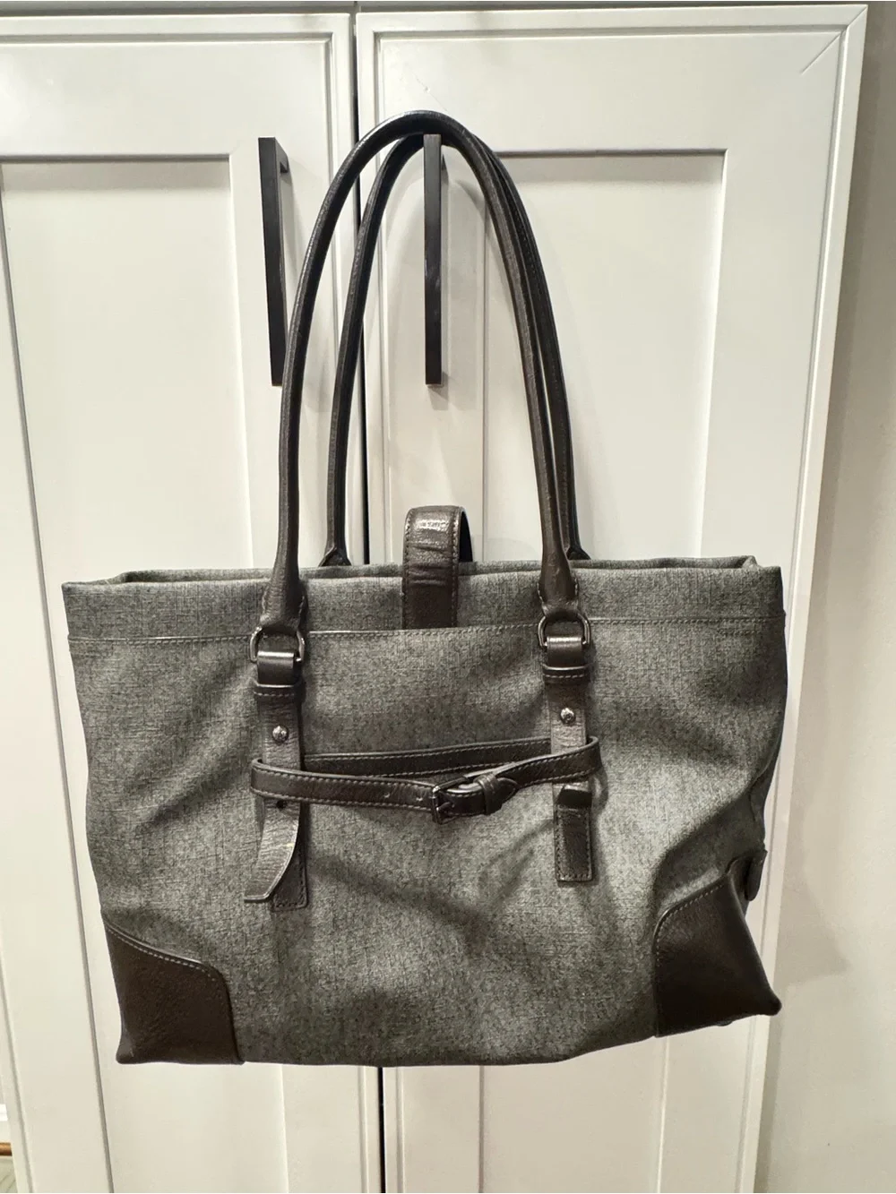 Tumi Lockable Villa Turin Shopper Laptop Bag Grey Coated Twill Brown Leather